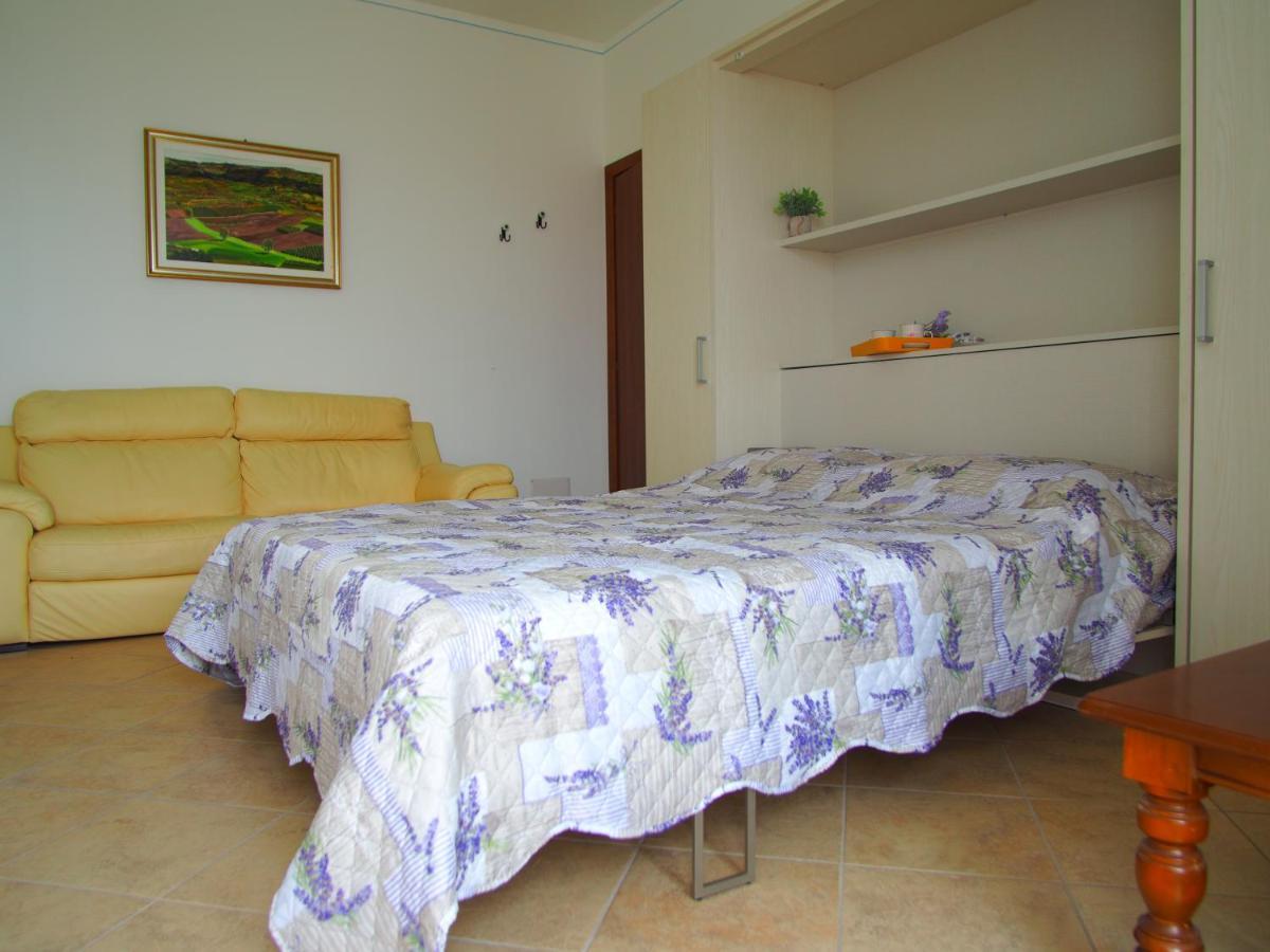 La Vigna Del Parroco Apartment Verduno Exterior photo